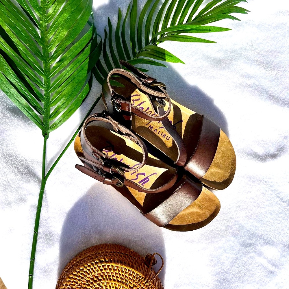 Blowfish Malibu Brown Platform Strappy Sandals size 7